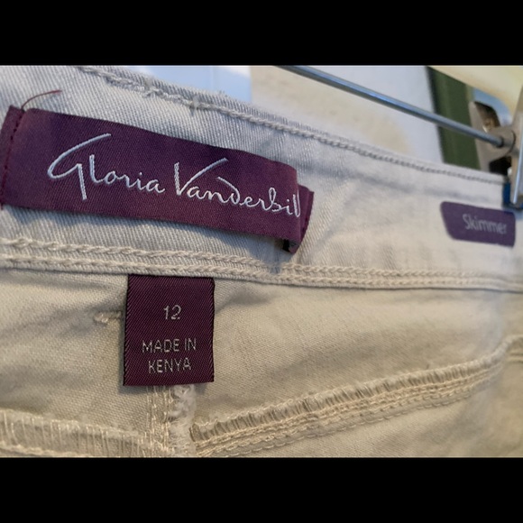 Capri - Picture 4 of 4